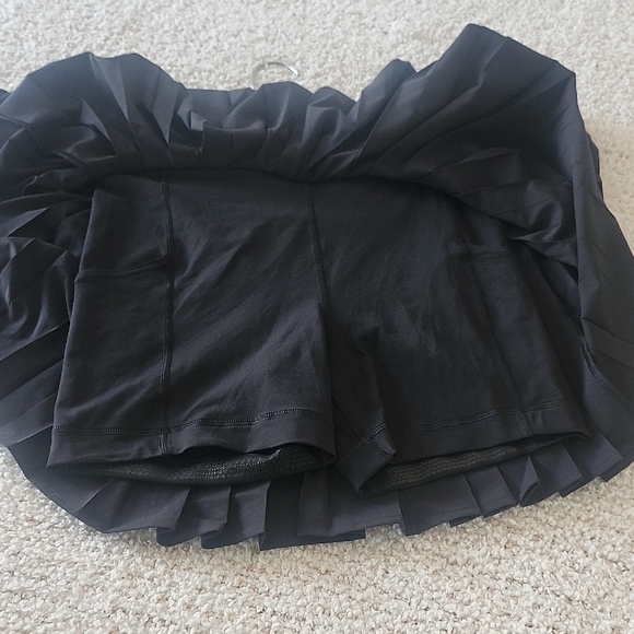 lululemon athletica Black Skater Skirt - Picture 7 of 9